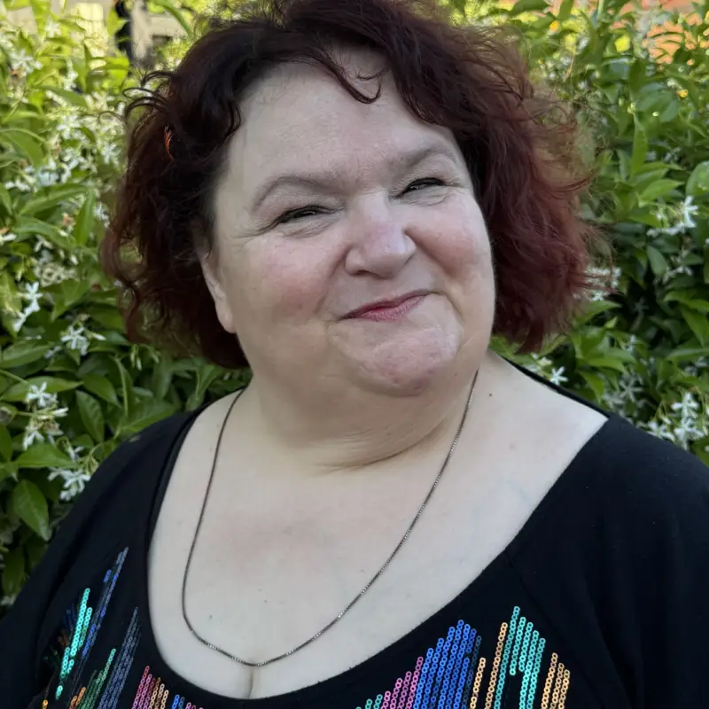 Rikki Gee (any pronouns) headshot